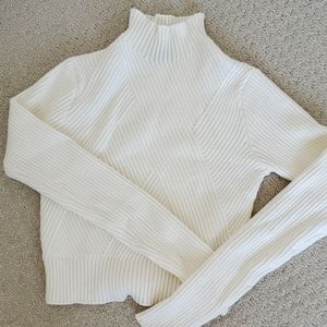 BNWOT Dynamite mockneck cropped cream sweater